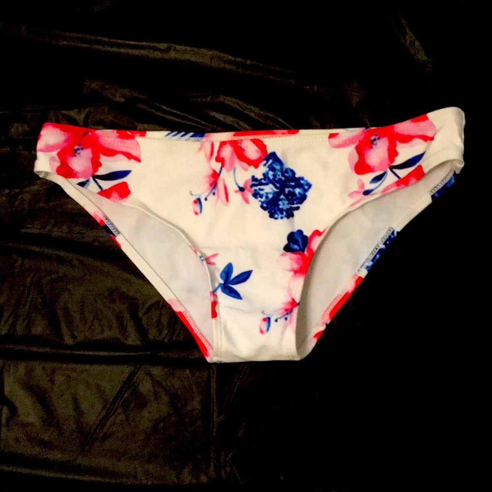 *SALE*Cheeky Bottoms*SALE*